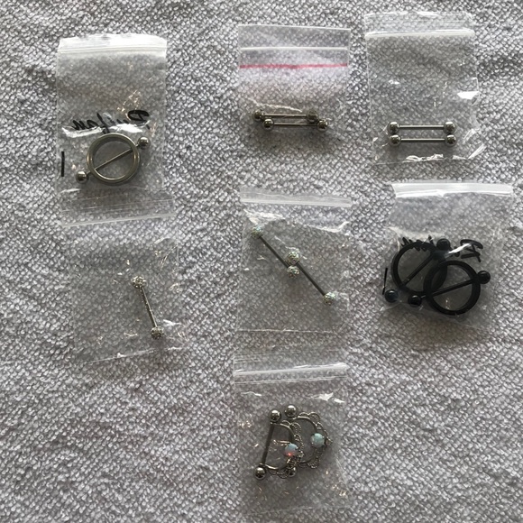 5 pair and two single nipple piercing jewelry - Picture 1 of 8